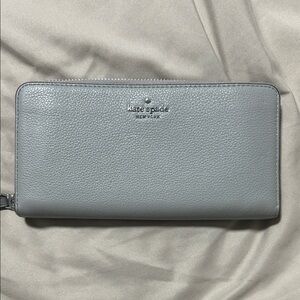 Kate Spade Gray Wallet